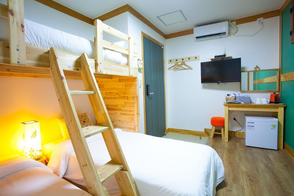 Mini Hotel Dalkom In Dongdaemun Seoul Værelse billede