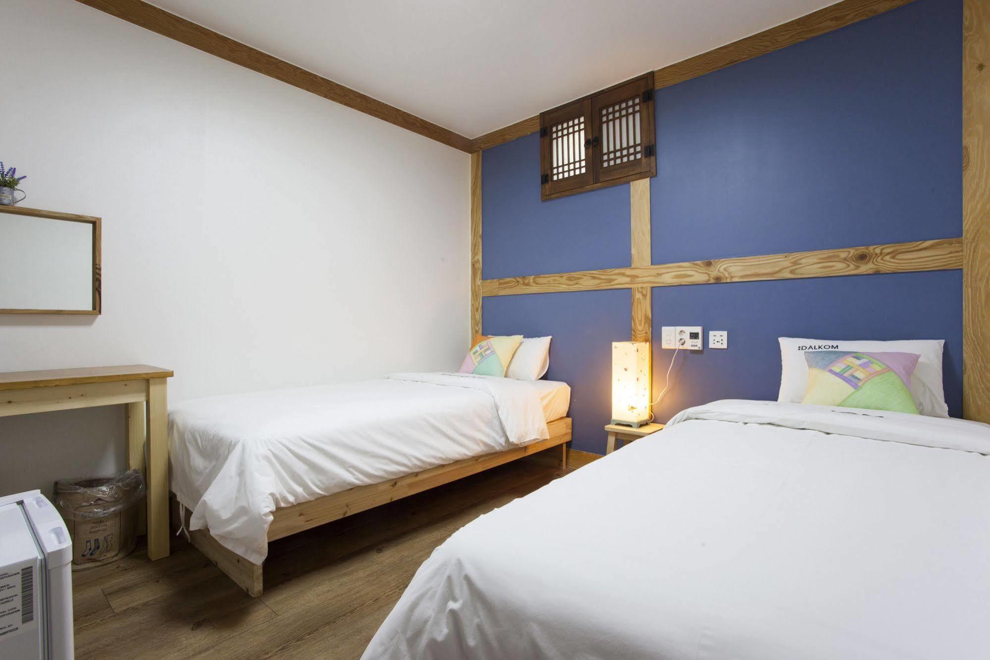 Mini Hotel Dalkom In Dongdaemun Seoul Eksteriør billede